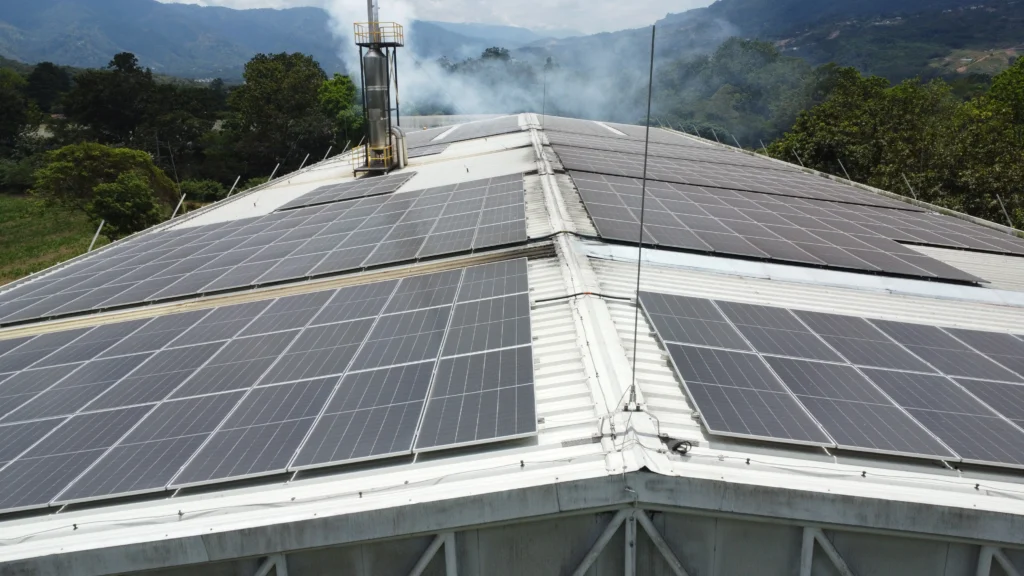 energía solar en plantas industriales