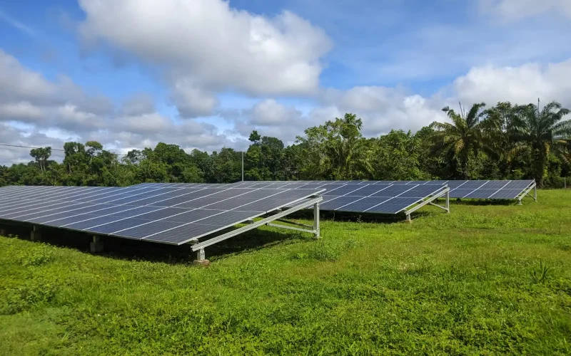 Panales-solares-extractora-Inversiones-Eco-mara