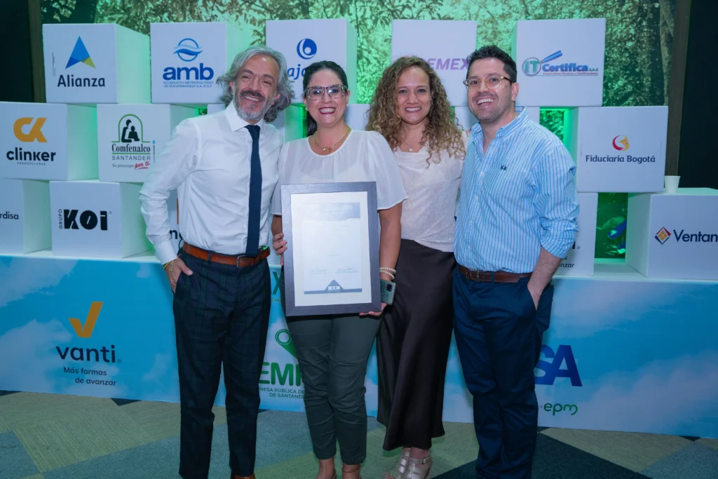 Energía renovable premios CAMACOL